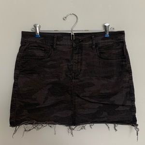 Express Gray Camo Mini Skirt